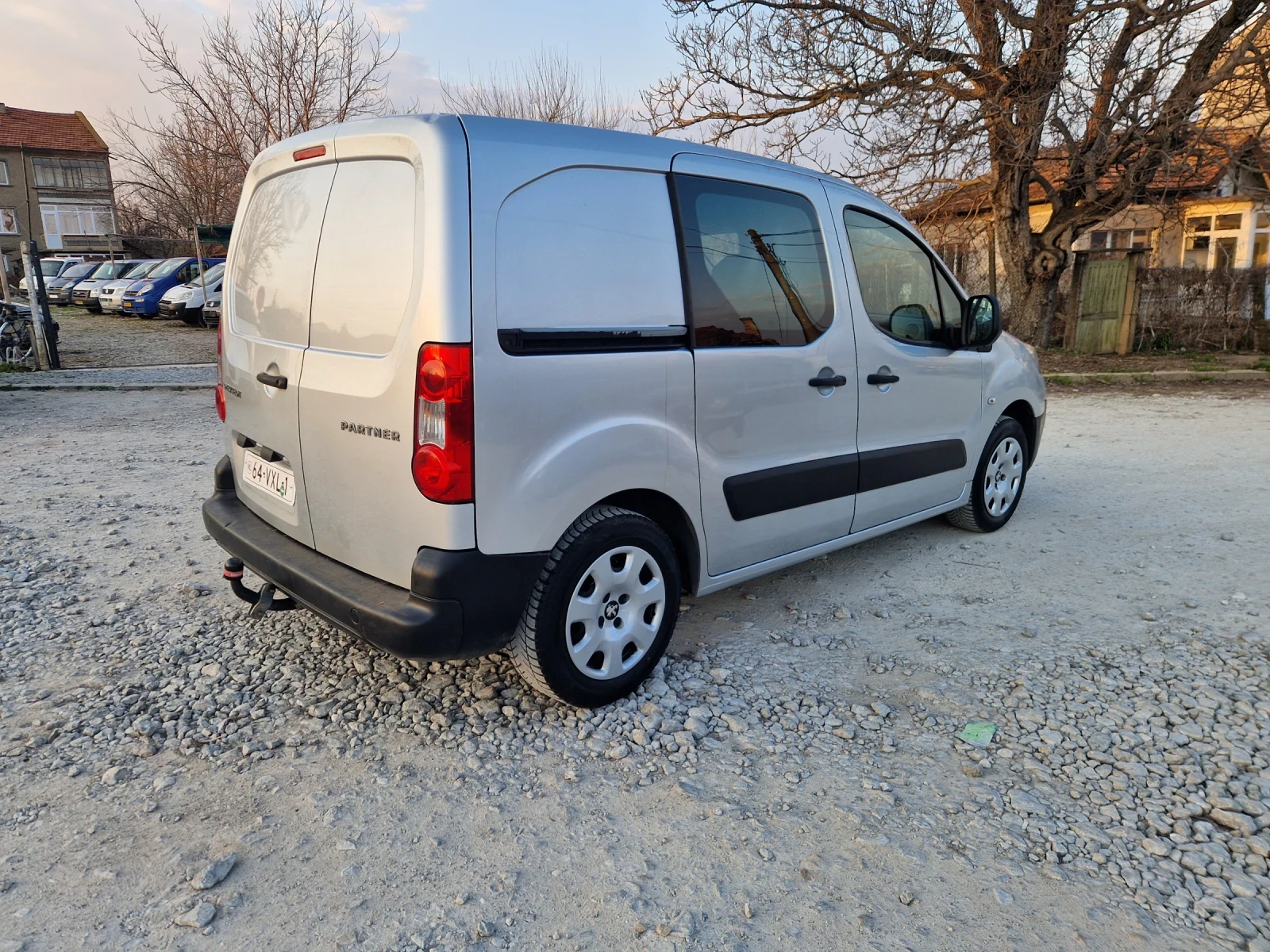 Peugeot Partner 1.6 HDI, снимка 5 - Автомобили и джипове - 54797473