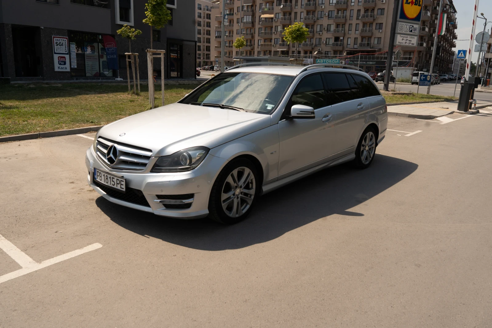 Mercedes-Benz C 300 C300 CDI 4-Matic, снимка 10 - Автомобили и джипове - 54802272