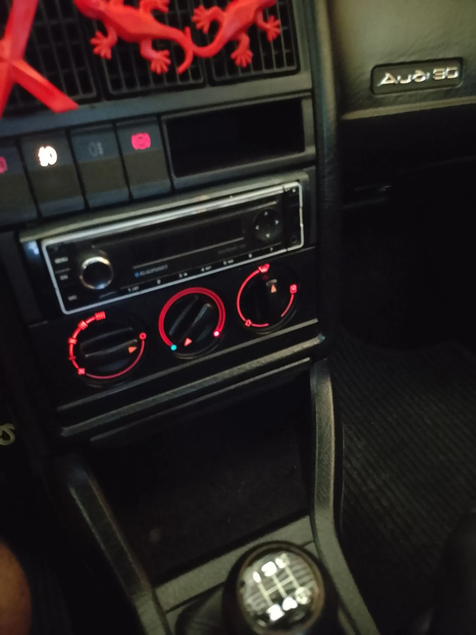 Audi 90, снимка 11 - Автомобили и джипове - 54959821