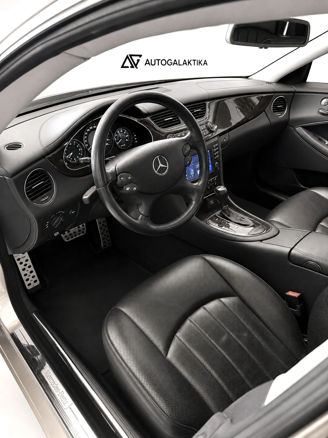 Mercedes-Benz CLS 350 * Всички екстри* Сервизна История* На Пружини, снимка 12 - Автомобили и джипове - 54985149