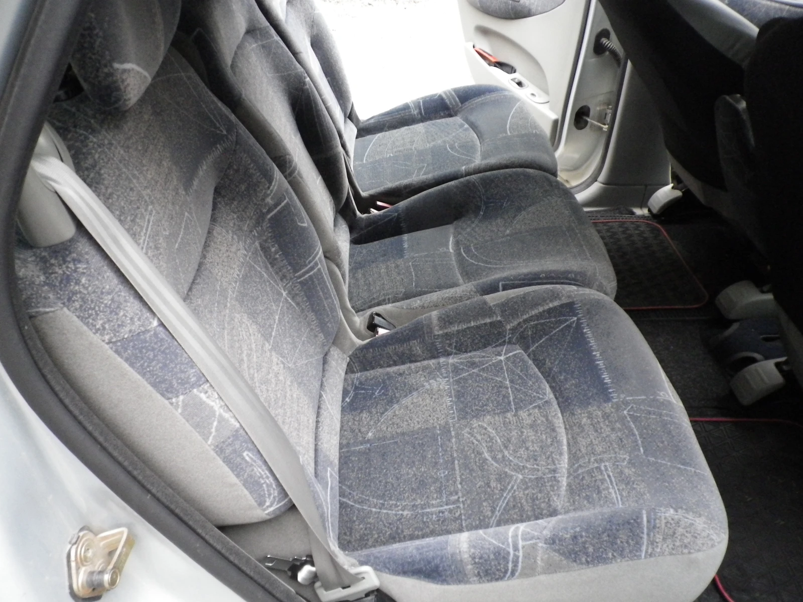 Renault Scenic, снимка 13 - Автомобили и джипове - 55110165