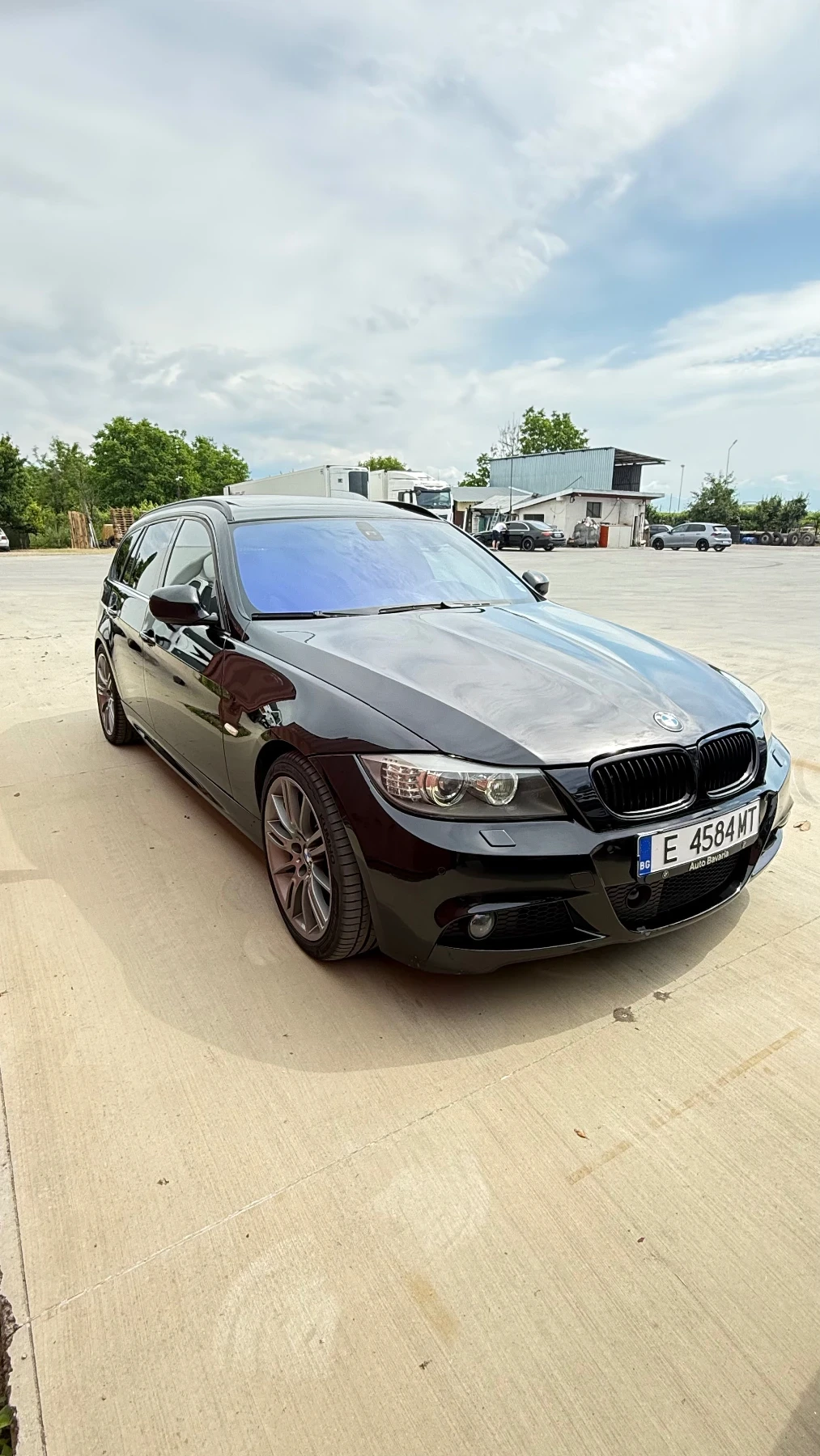 BMW 330 xd ВЪЗМОЖЕН БАРТЕР, снимка 2 - Автомобили и джипове - 55227357