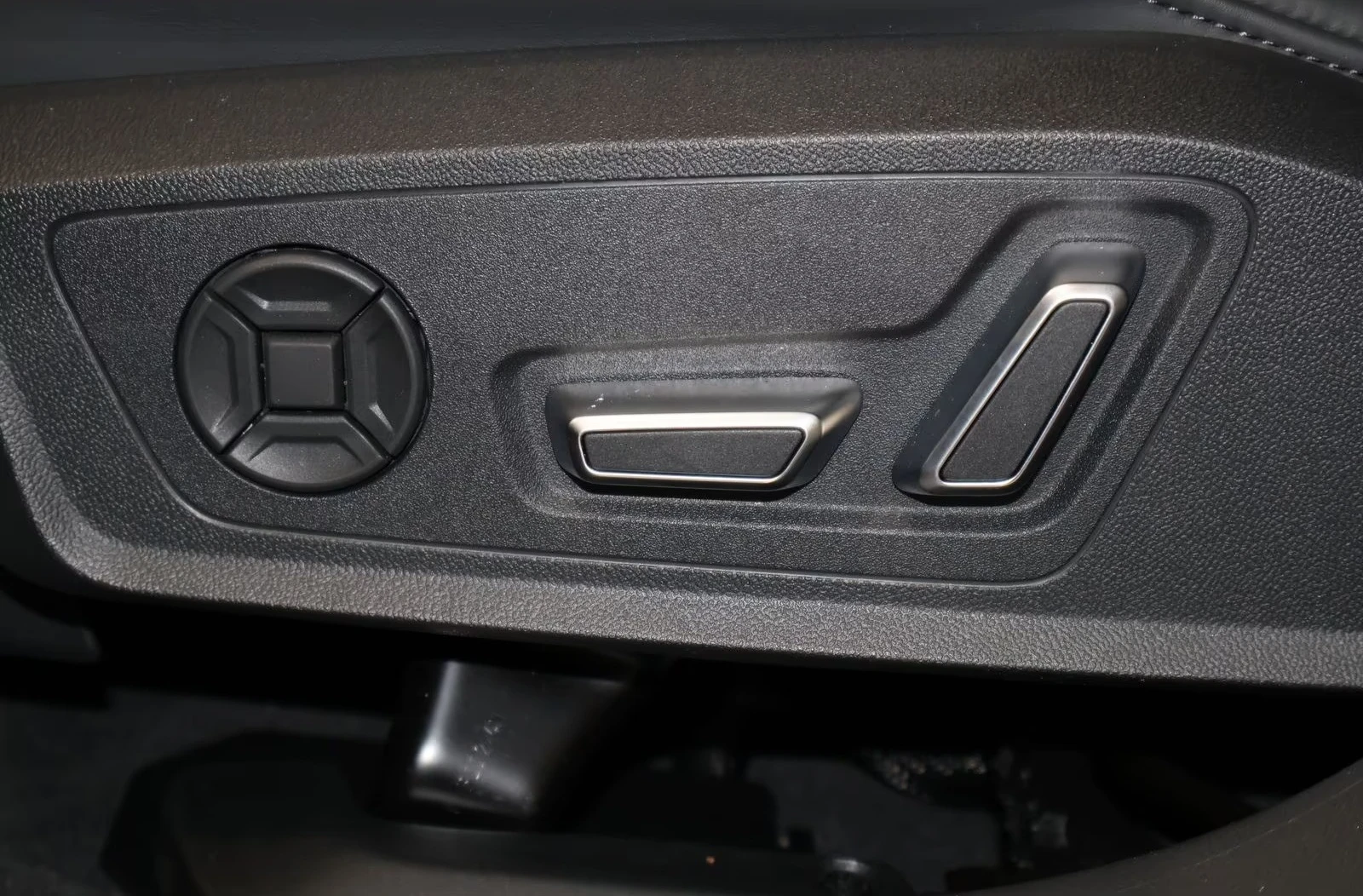 Audi A6 Allroad 40 TDI / PANO / MATRIX / B&O / WEBASTO / CAMERA | Mobile.bg � ����������� 7