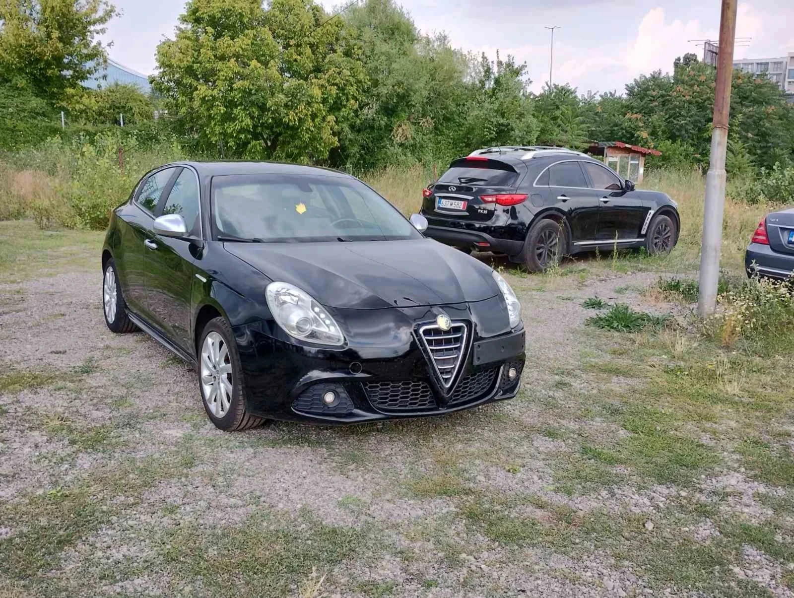 Alfa Romeo Giulietta 1.4 TURBO , снимка 8 - Автомобили и джипове - 55326023