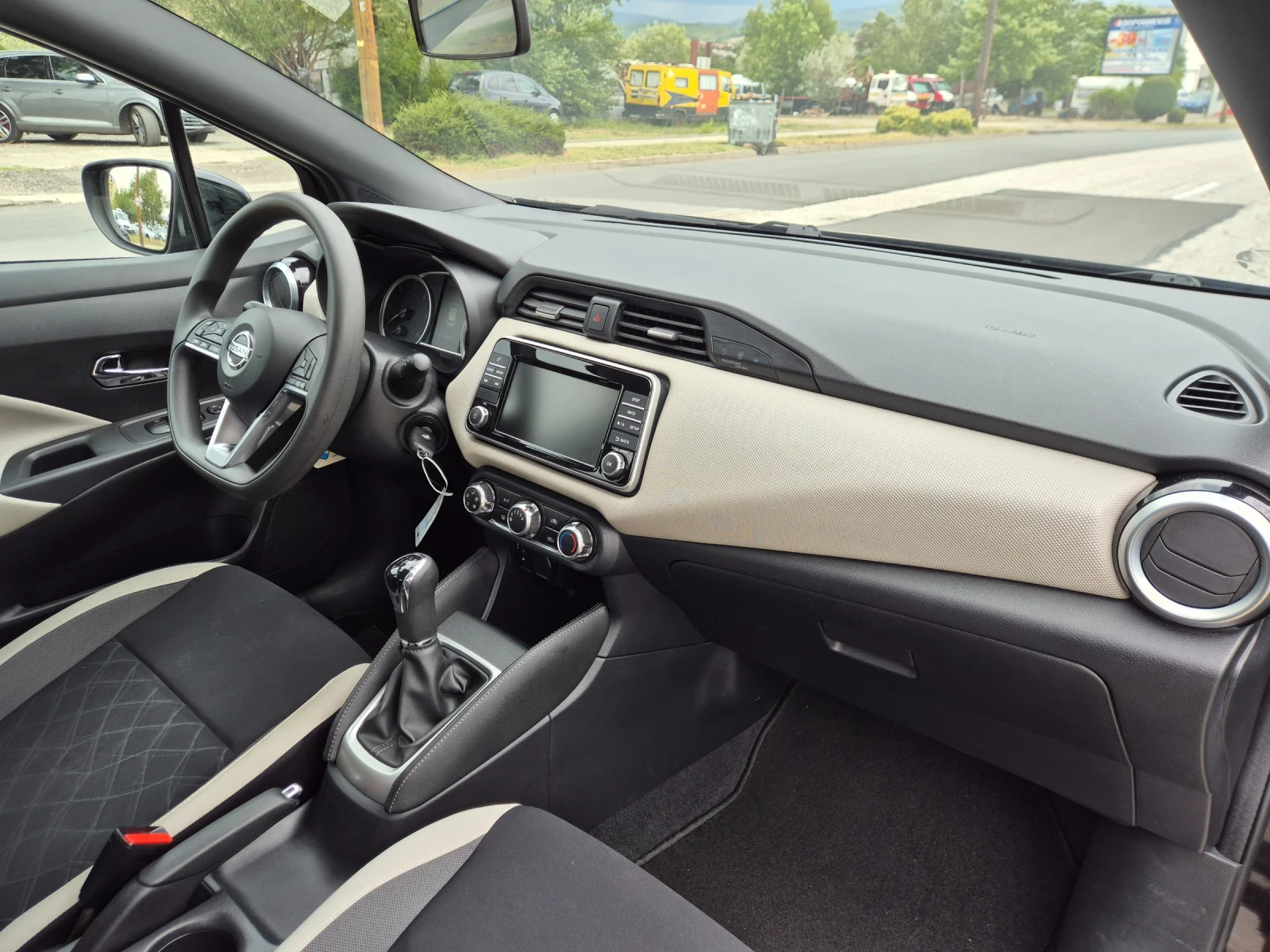 Nissan Micra 1.5Dci, снимка 10 - Автомобили и джипове - 55442290