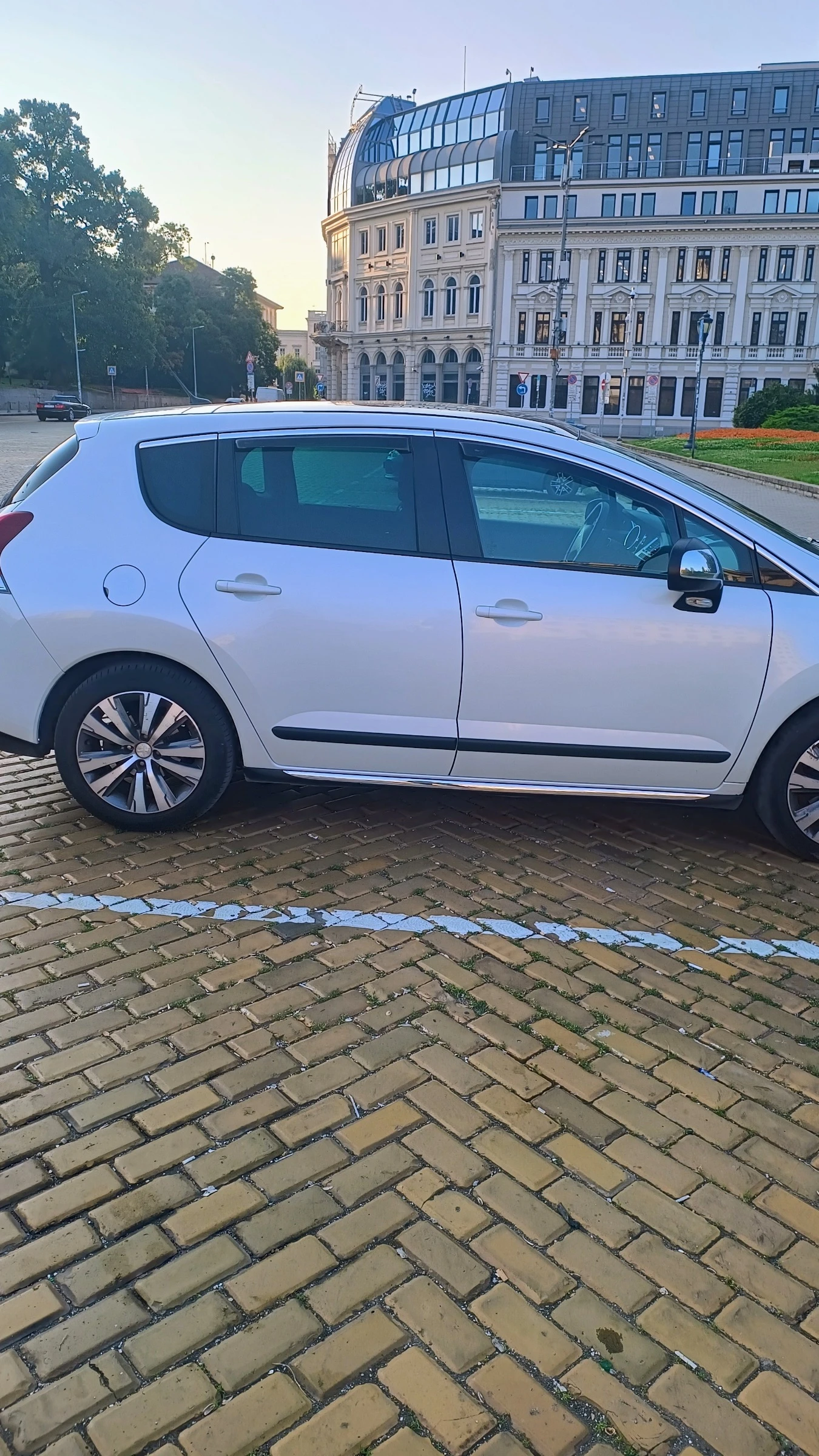 Peugeot 3008 alur, снимка 10 - Автомобили и джипове - 55552033