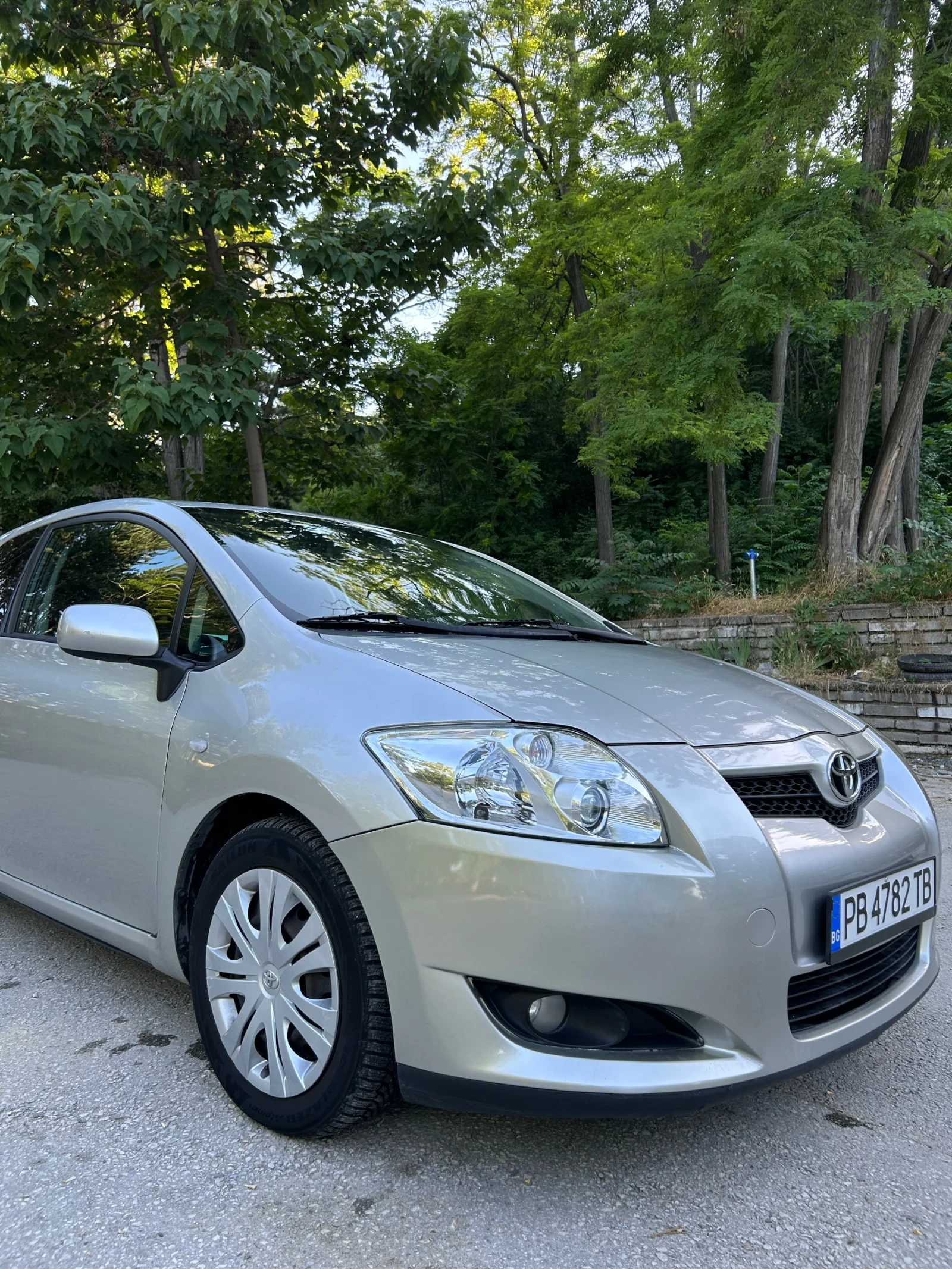 Toyota Auris 2.0D 126, снимка 5 - Автомобили и джипове - 55790308