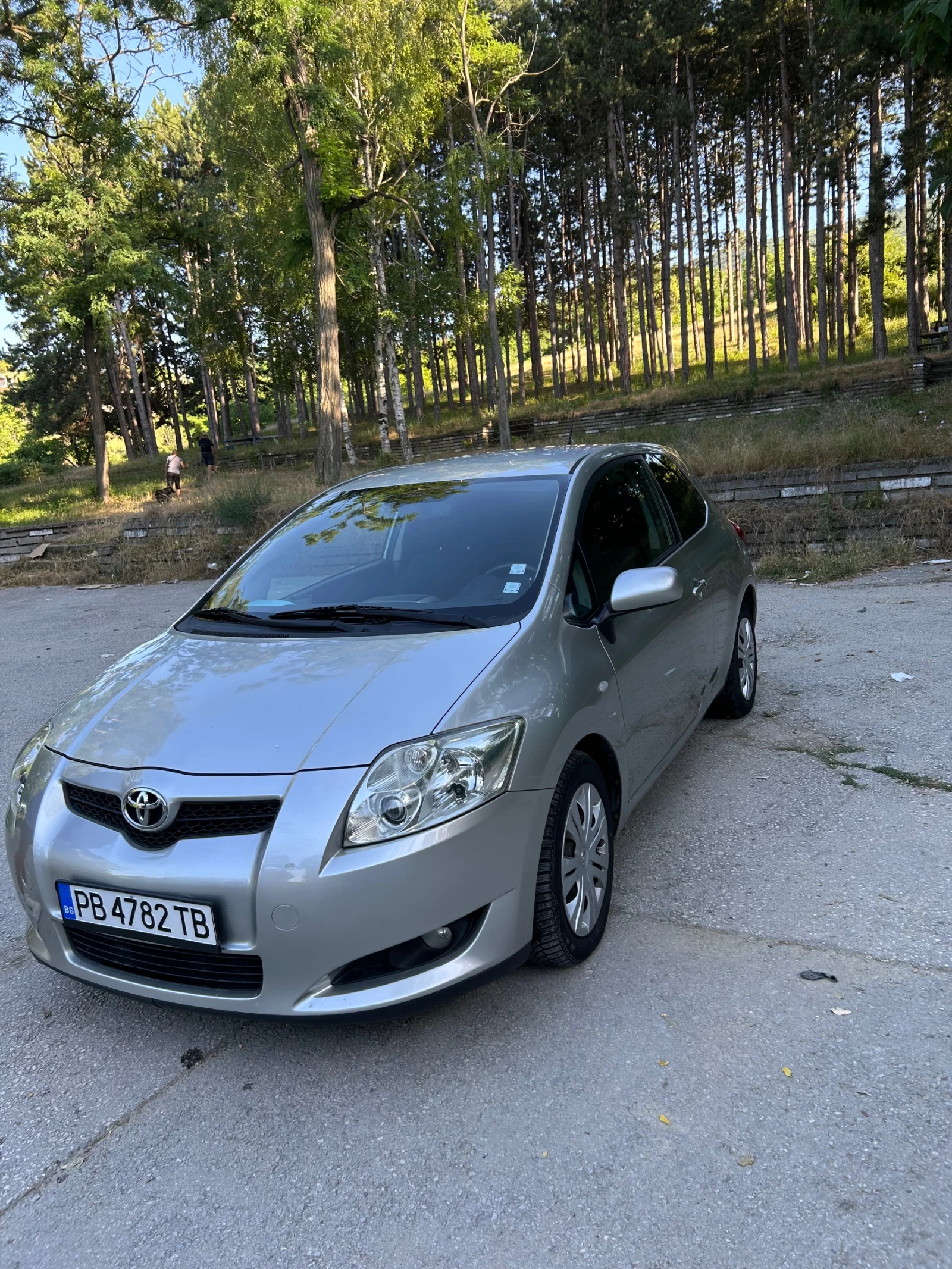 Toyota Auris 2.0D 126
