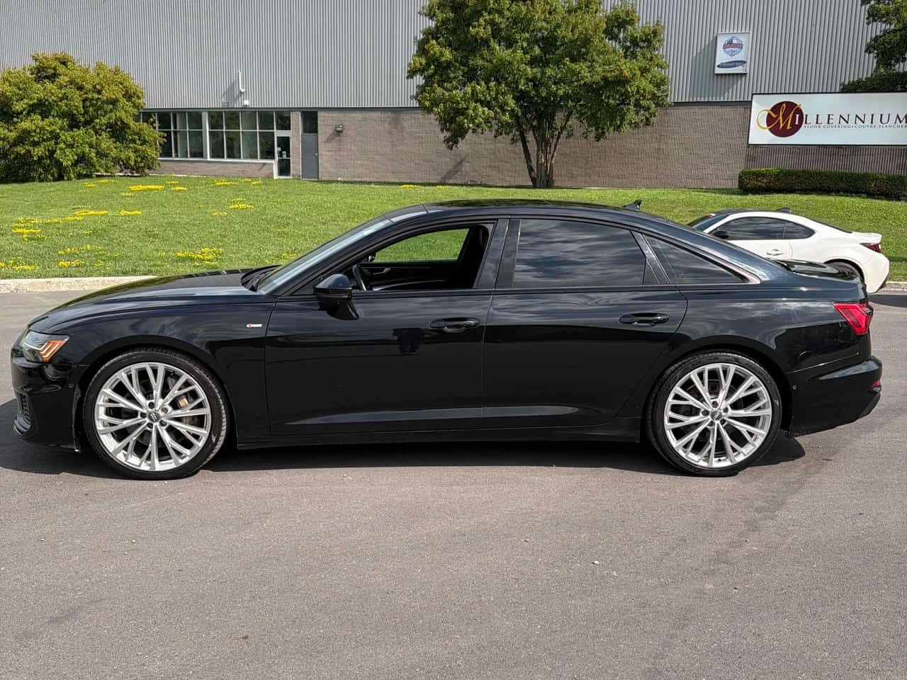 Audi A6 Technik | CARFAX | АВТОКРЕДИТ БЕЗ ПЪРВОНАЧАЛНА , снимка 3 - Автомобили и джипове - 55601190