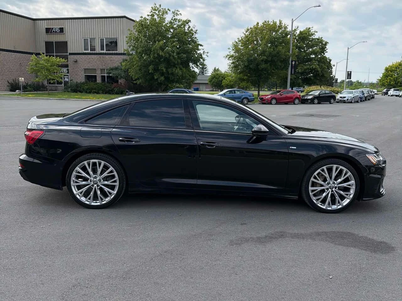 Audi A6 Technik | CARFAX | АВТОКРЕДИТ БЕЗ ПЪРВОНАЧАЛНА , снимка 4 - Автомобили и джипове - 55601190