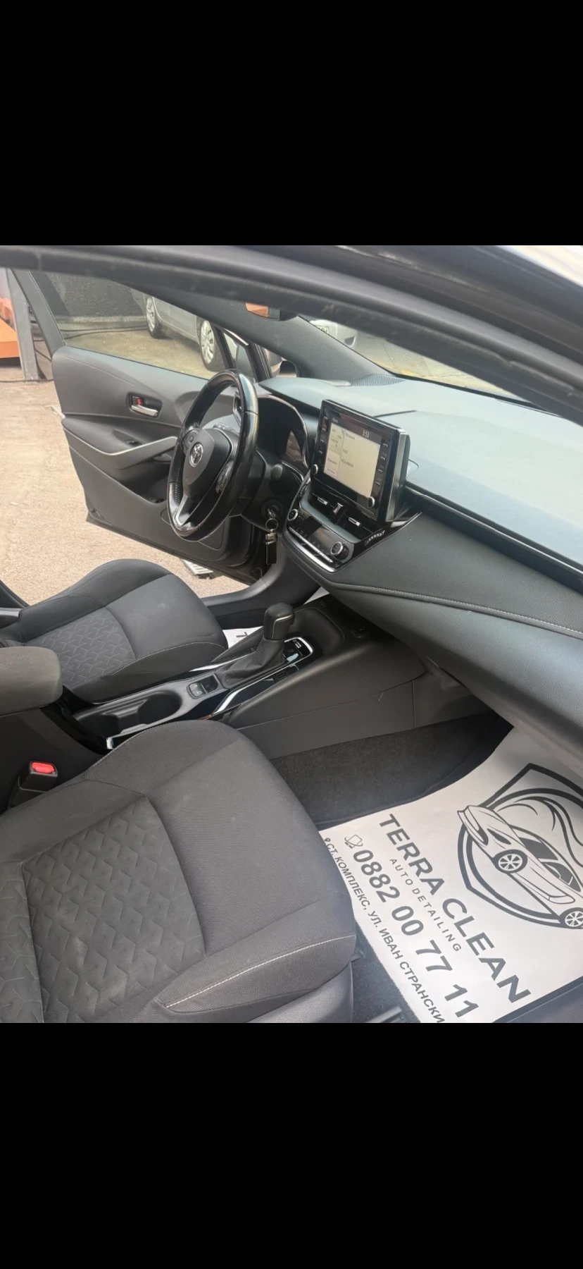 Toyota Corolla 1.2, снимка 9 - Автомобили и джипове - 55898832