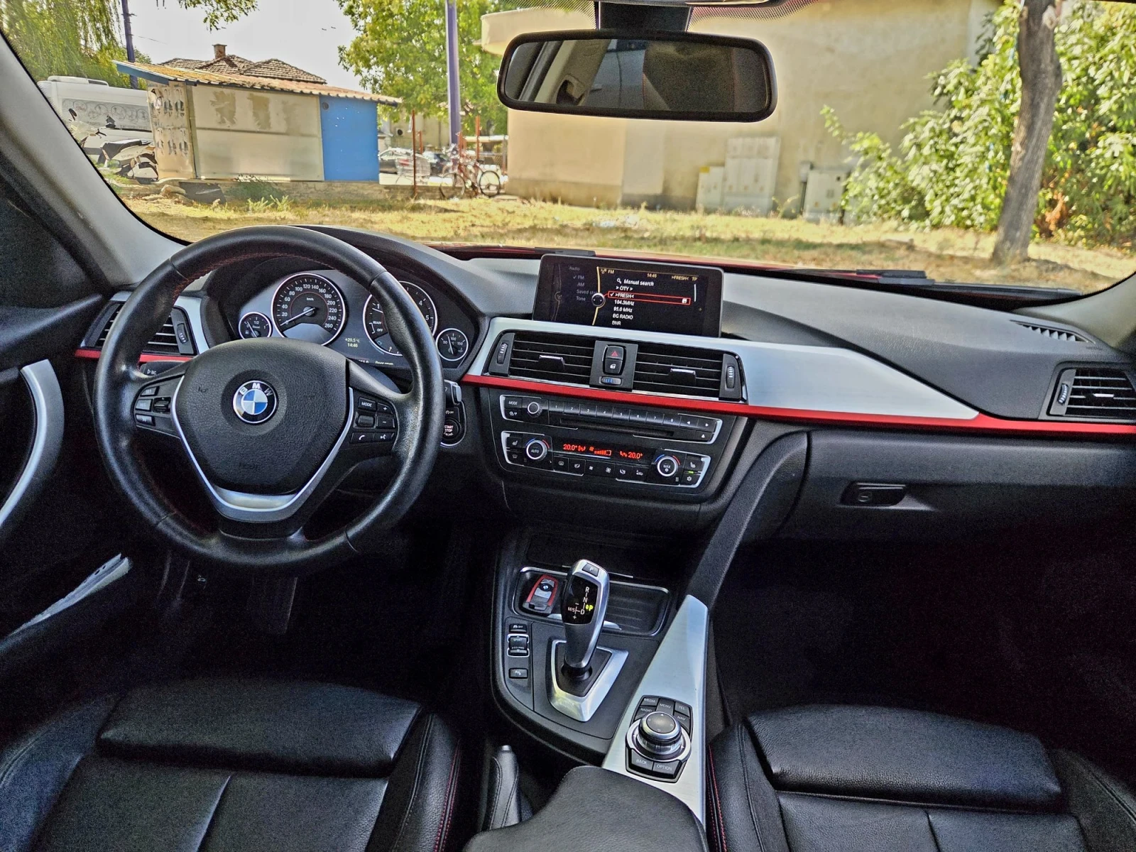 BMW 320 Sport, снимка 8 - Автомобили и джипове - 56294863