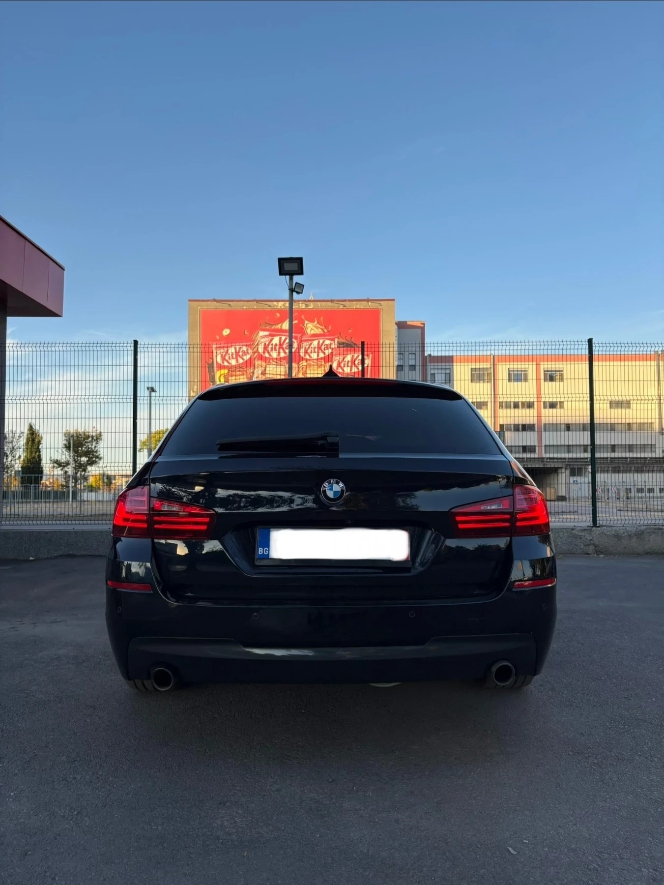 BMW 535 xDrive* M-Pack* FaceLift* Led* Panorama* Keyless* , снимка 5 - Автомобили и джипове - 56404074