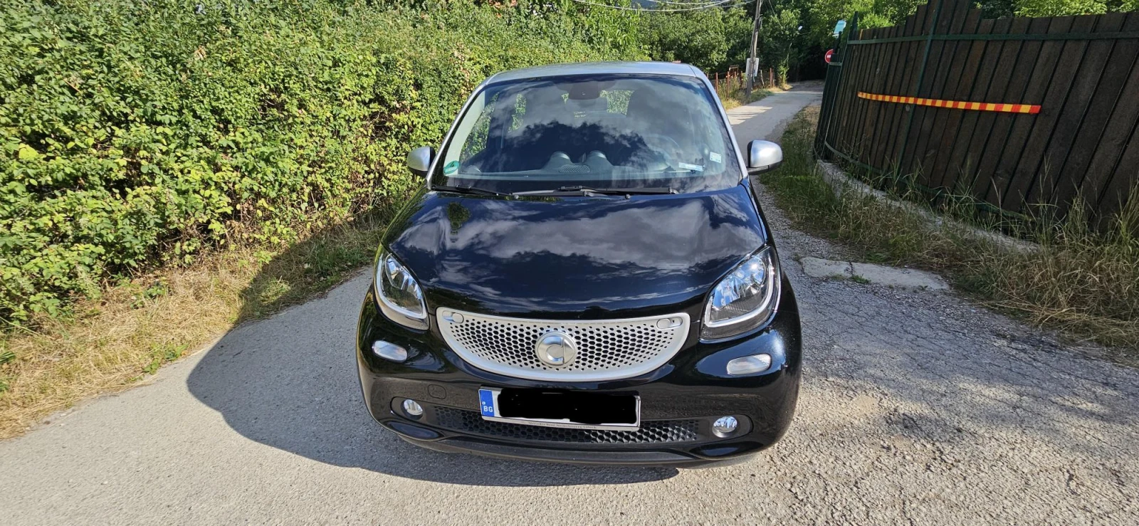 Smart Forfour, снимка 2 - Автомобили и джипове - 56688635