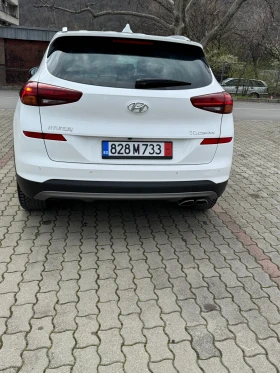 Hyundai Tucson 1.6CRDI/FACELIFT /4x4/AUTOMAT/ЕВРО 6/НОВИ ГУМИ, снимка 5