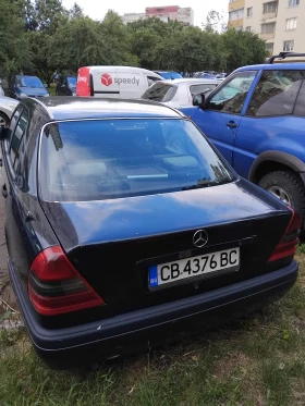 Mercedes-Benz 250, снимка 6