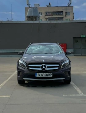  Mercedes-Benz GLA 20...