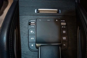 Mercedes-Benz GLE 350 4 MATIC * CARFAX* * АвтоКредит* (ЦЕНА ДО БГ), снимка 17