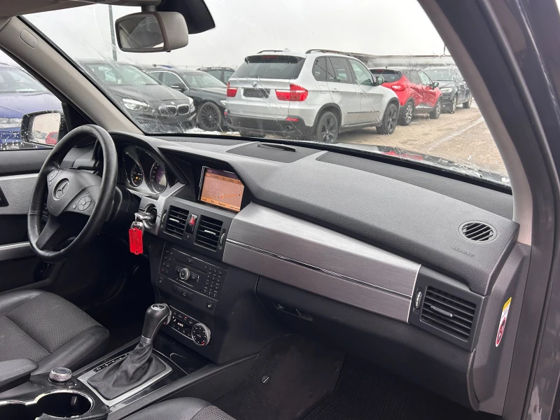 Mercedes-Benz GLK 320CDI 4MATIC AVTOMAT/NAVI/KOJA/PANORAMA, снимка 10 - Автомобили и джипове - 48719724