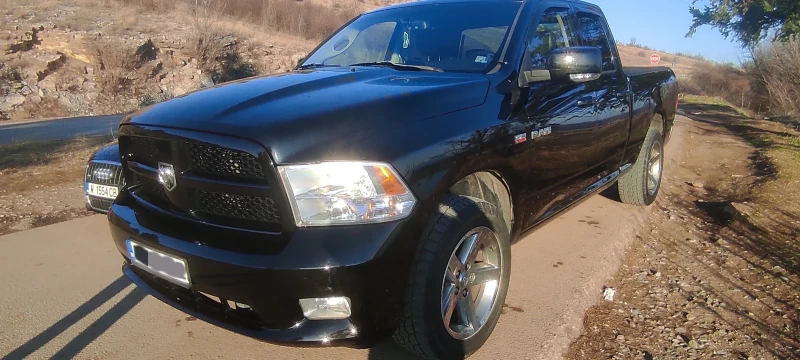 Dodge RAM 1500 5, 7 HEMI, снимка 2 - Автомобили и джипове - 48815263