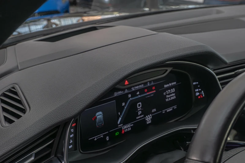 Audi SQ7 4.0TDI/Virtual/Обдухване/Distronic/6+ 1, снимка 8 - Автомобили и джипове - 49486264