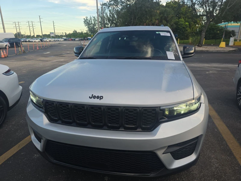 Jeep Grand cherokee Altitude, снимка 2 - Автомобили и джипове - 52486268