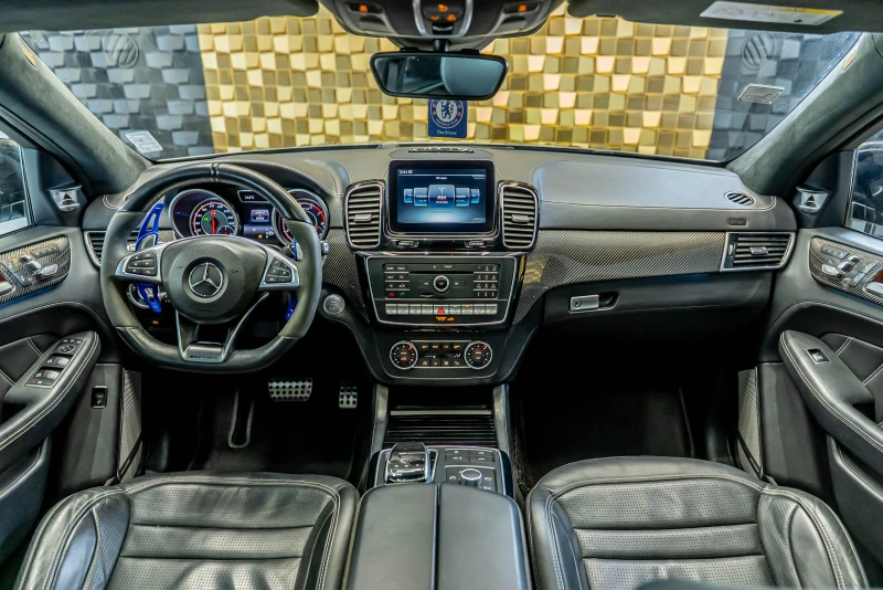Mercedes-Benz GLE 63 S AMG Coupe 4MATIC, снимка 15 - Автомобили и джипове - 52722784