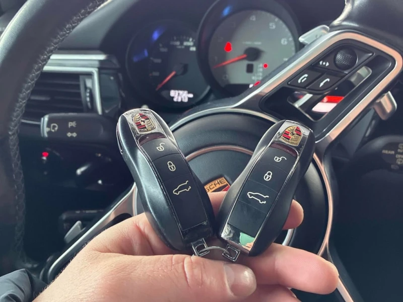 Porsche Macan * S * CARFAX * БЕЗ ЗАБЕЛЕЖКИ* ОБДУХВАНЕ * ПАНОРАМА, снимка 17 - Автомобили и джипове - 53435047