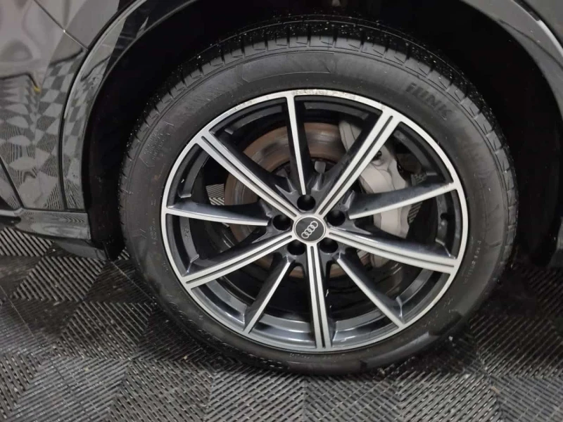 Audi Q7 * KOMFORT * CARFAX * ЦЕНА ДО БГ, снимка 14 - Автомобили и джипове - 53526979