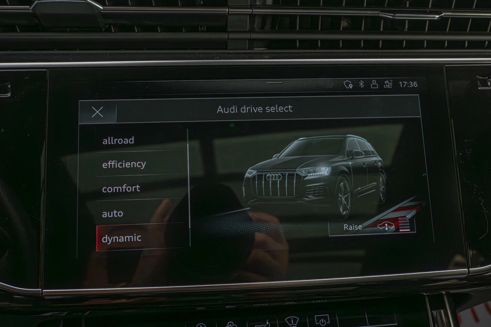 Audi SQ7 4.0TDI/Virtual//Distronic/6+ 1 | Mobile.bg   12