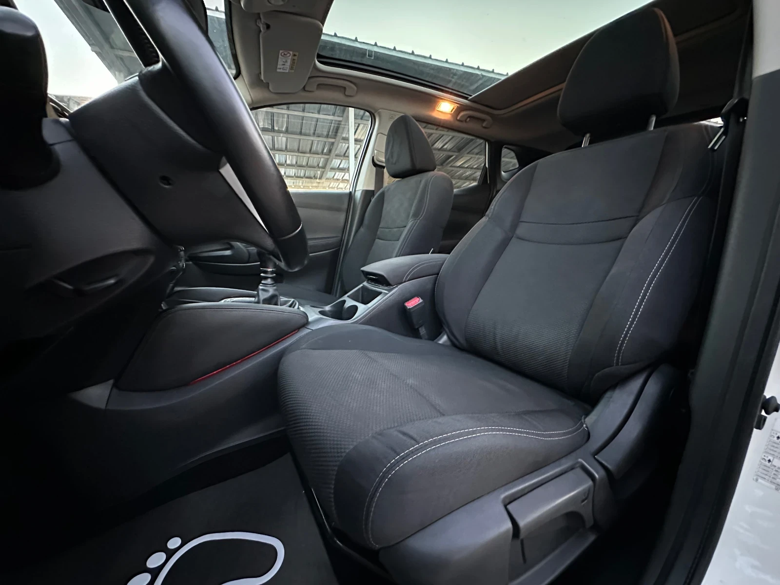 Nissan Qashqai 1.5DCI* TEKNA* ПАНОРАМА* 360КАМЕРИ* БЯЛА ПЕРЛА - изображение 8