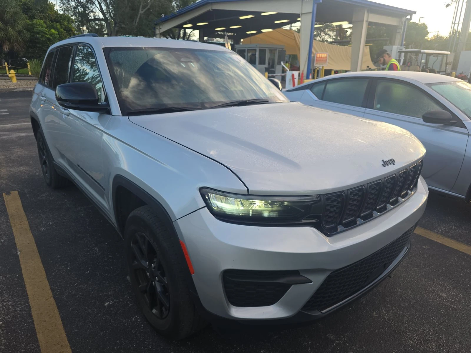 Jeep Grand cherokee Altitude - изображение 3