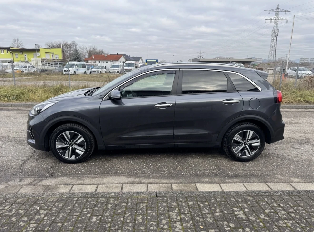 Kia Niro Hybrid, снимка 3 - Автомобили и джипове - 53701590