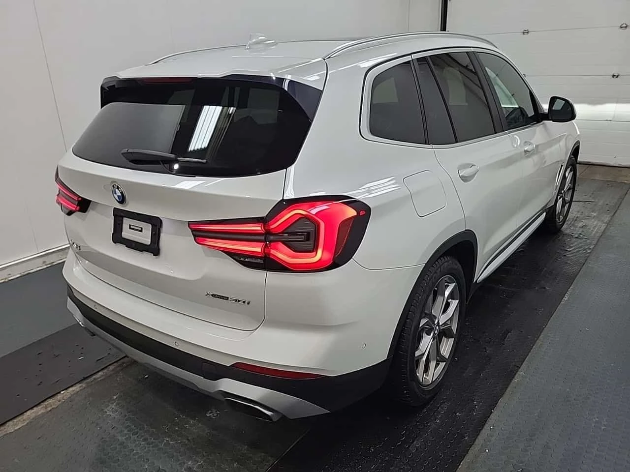 BMW X3  xDrive30i /DISTRONIC/360/PANO | Mobile.bg � ����������� 3