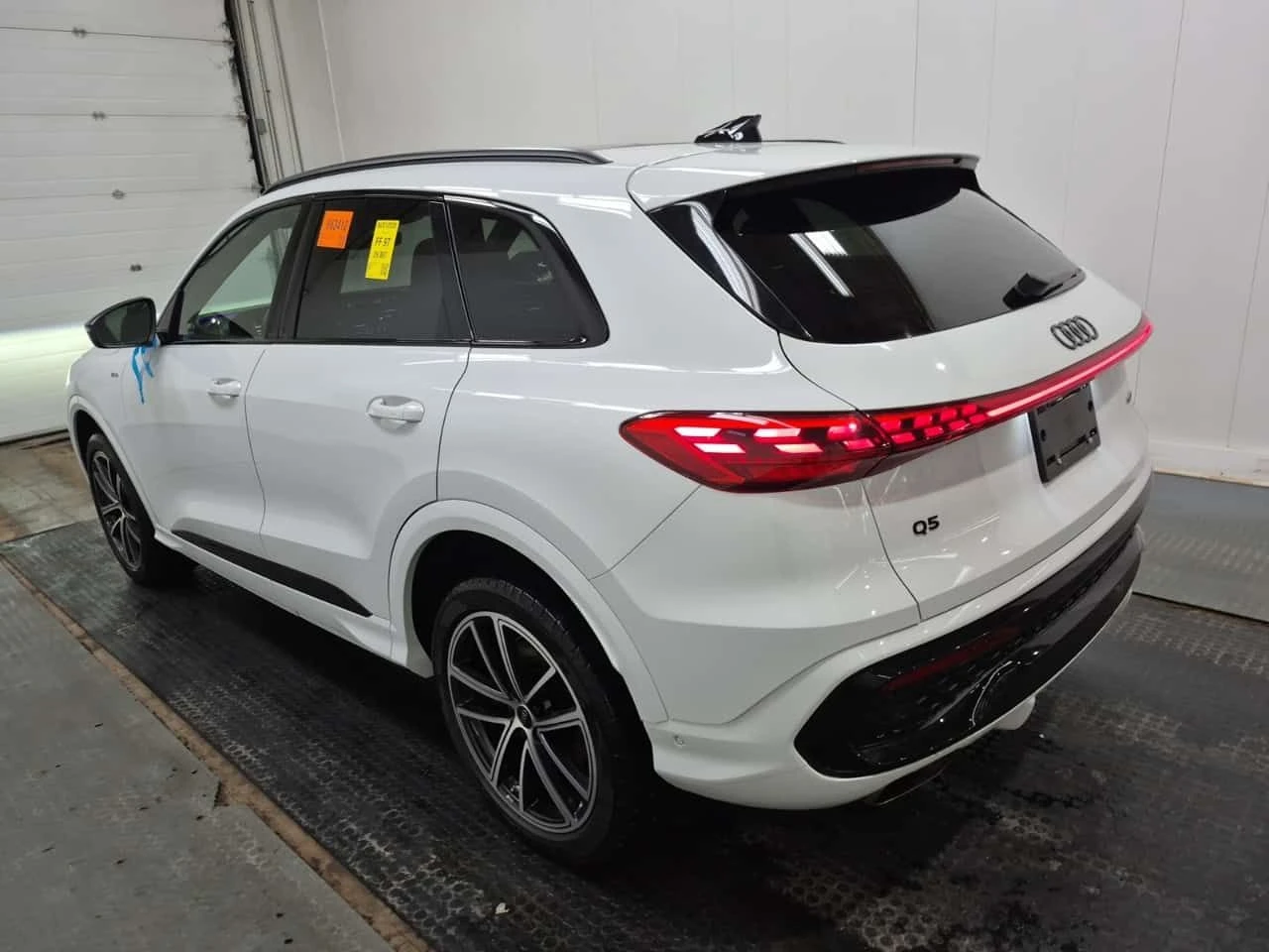 Audi Q5  | PROGRESSIV | S-LINE | PANO | 360 | , снимка 4 - Автомобили и джипове - 54042070