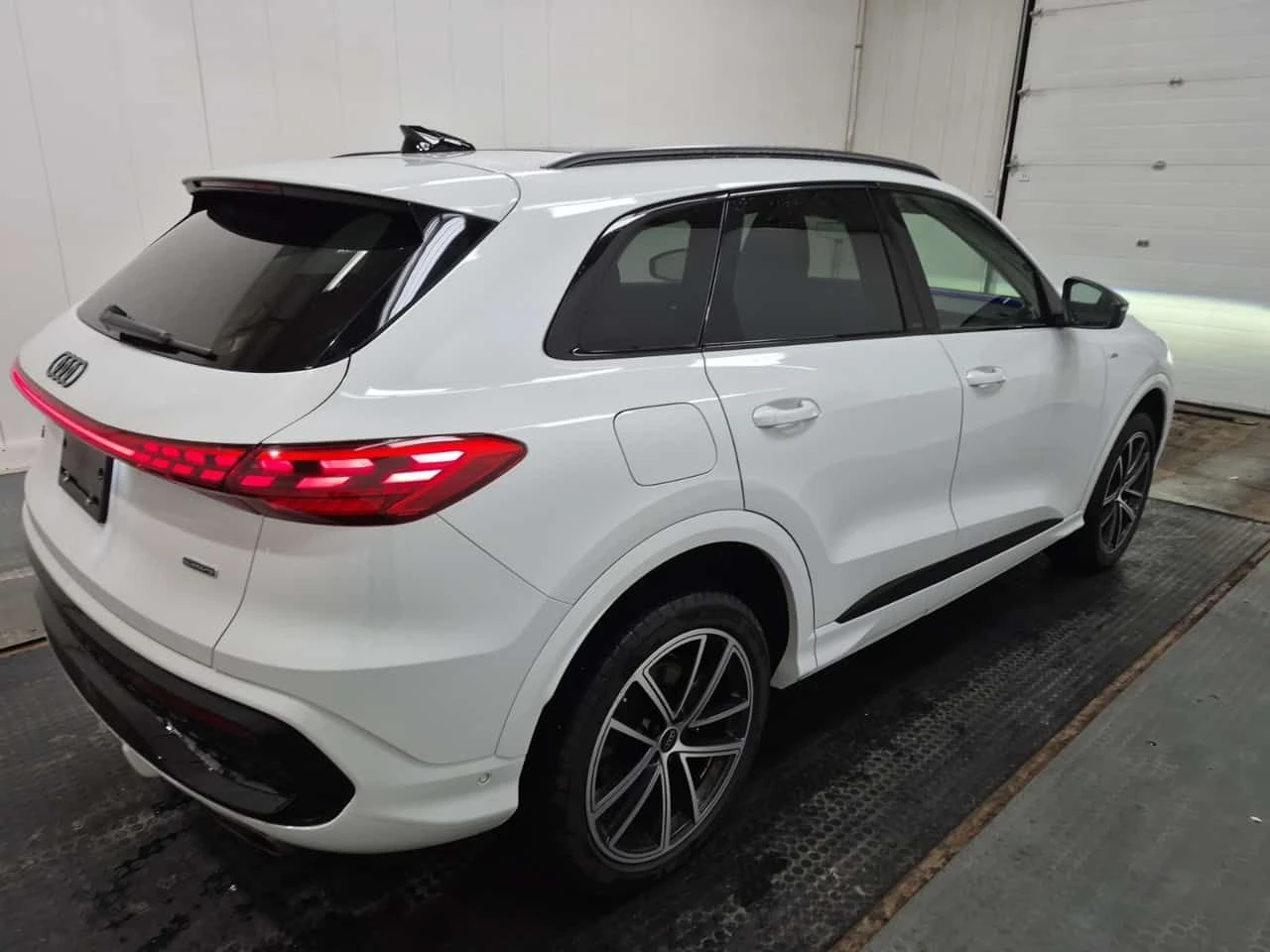 Audi Q5  | PROGRESSIV | S-LINE | PANO | 360 | , снимка 3 - Автомобили и джипове - 54042070