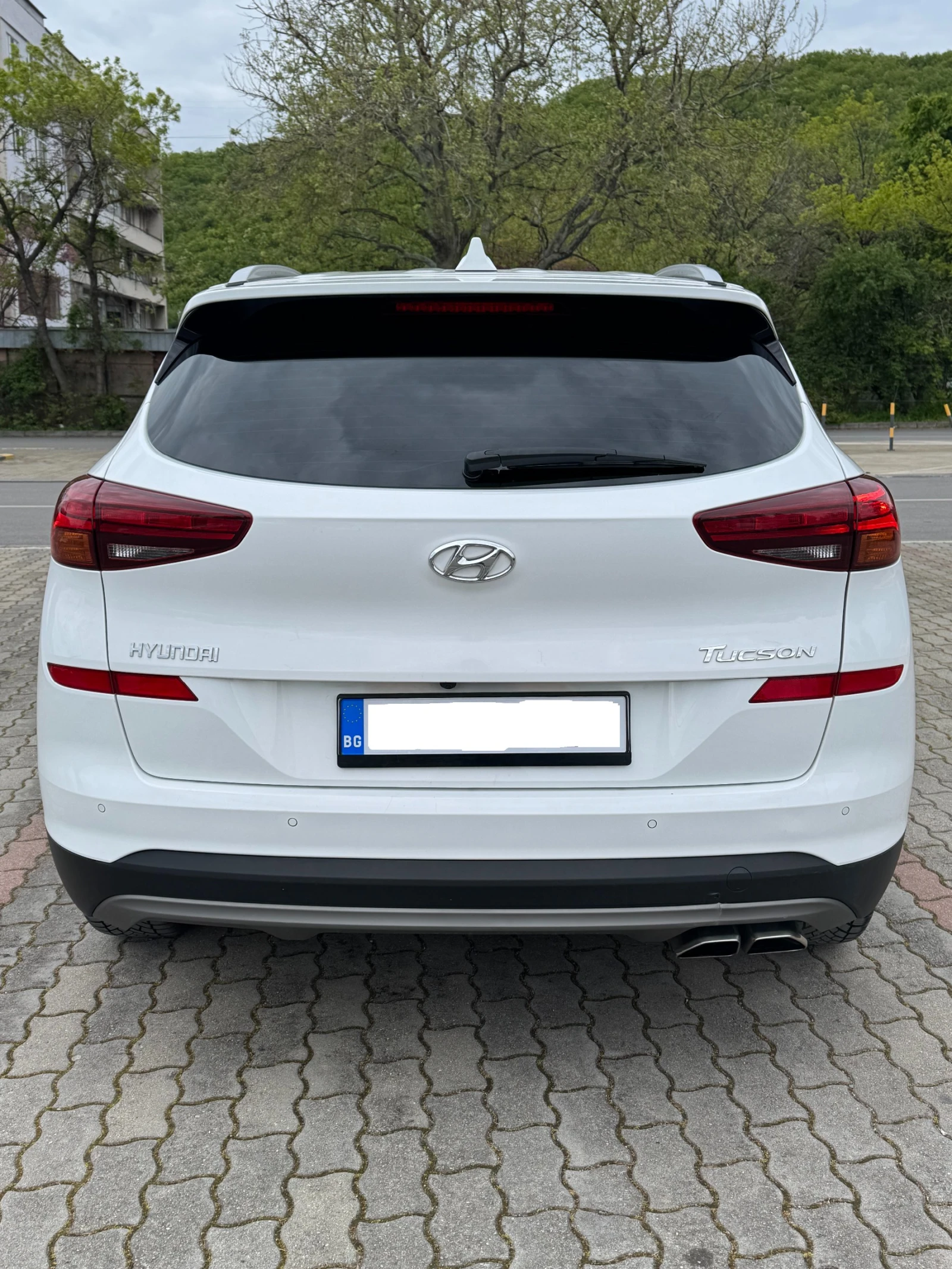 Hyundai Tucson 1.6CRDI/FACELIFT/4x4/AUTOMAT/ЕВРО 6/НОВИ ГУМИ , снимка 6 - Автомобили и джипове - 54221055