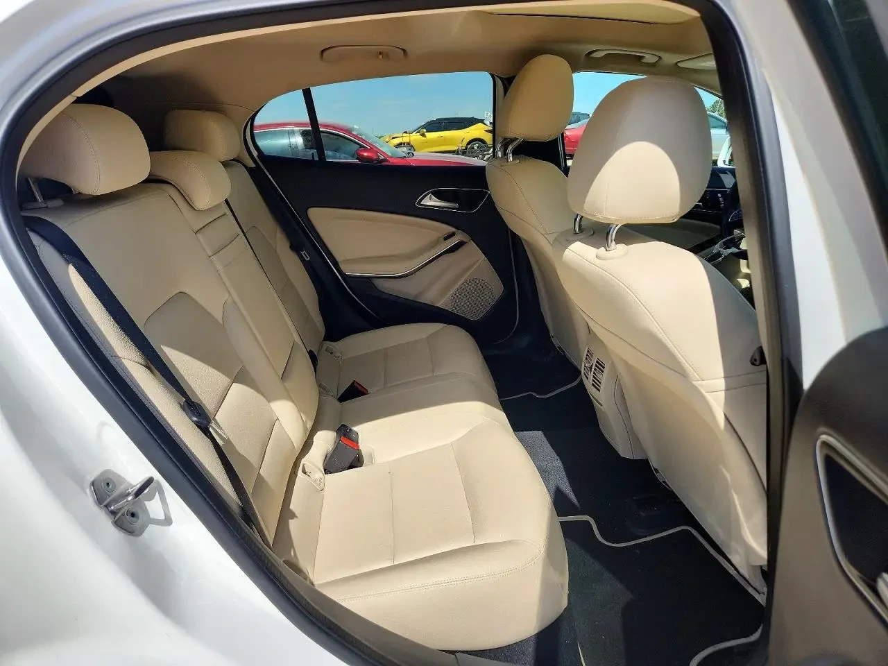 Mercedes-Benz GLA 250 | Mobile.bg � ����������� 10