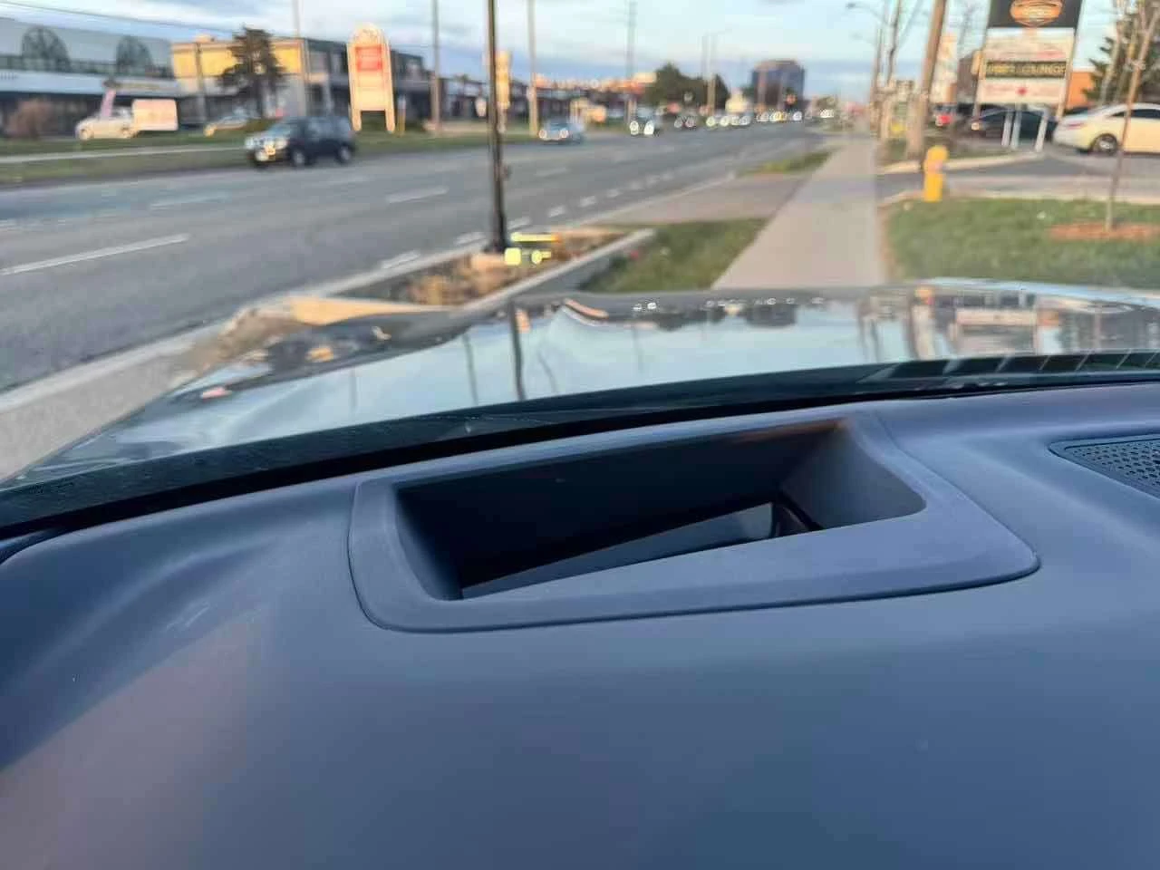 BMW X7 xDrive50i DISTRONIC* LASER* �����*  | Mobile.bg � ����������� 13