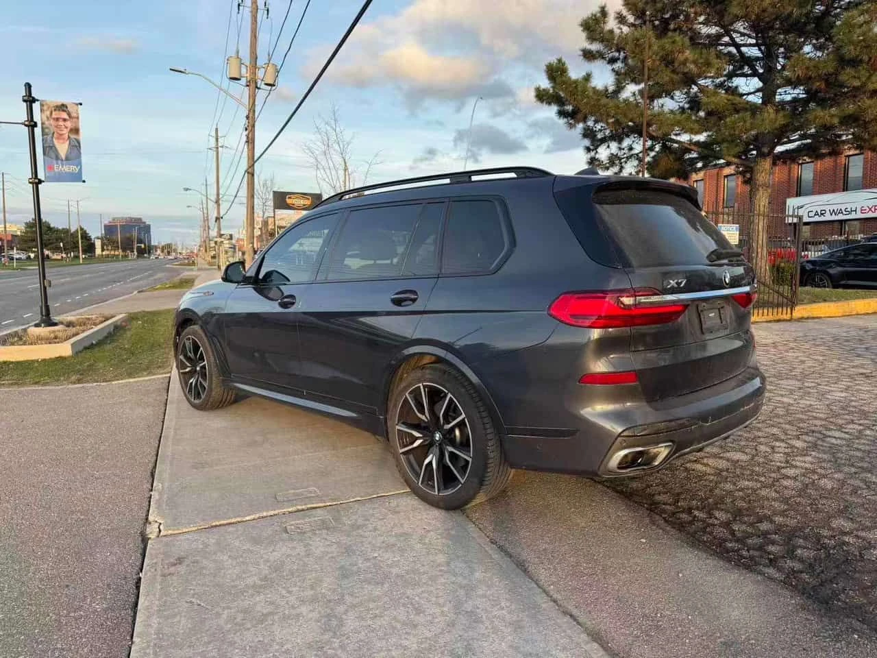 BMW X7 xDrive50i DISTRONIC* LASER* �����*  | Mobile.bg � ����������� 2