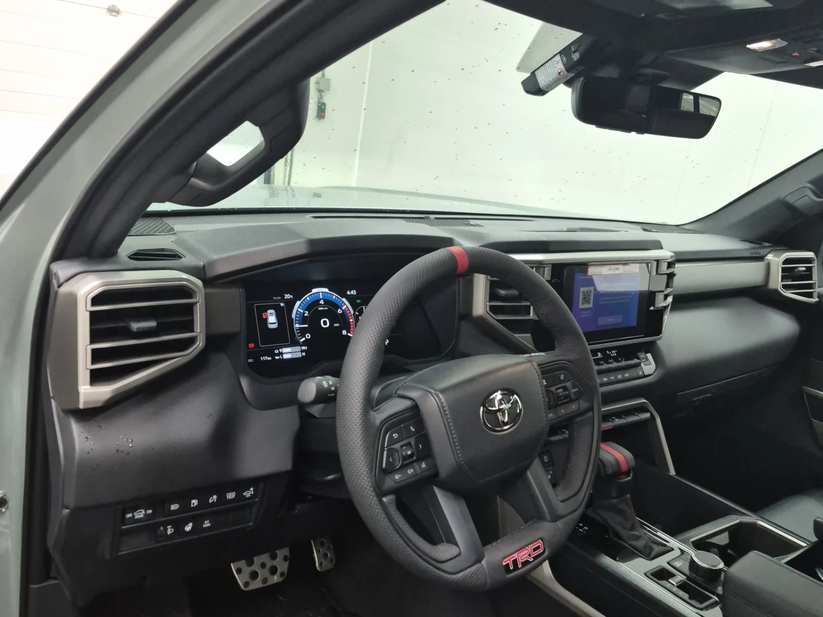 Toyota Sequoia TRD OFF ROAD * ���� * ���� �� �������� *  | Mobile.bg � ����������� 8