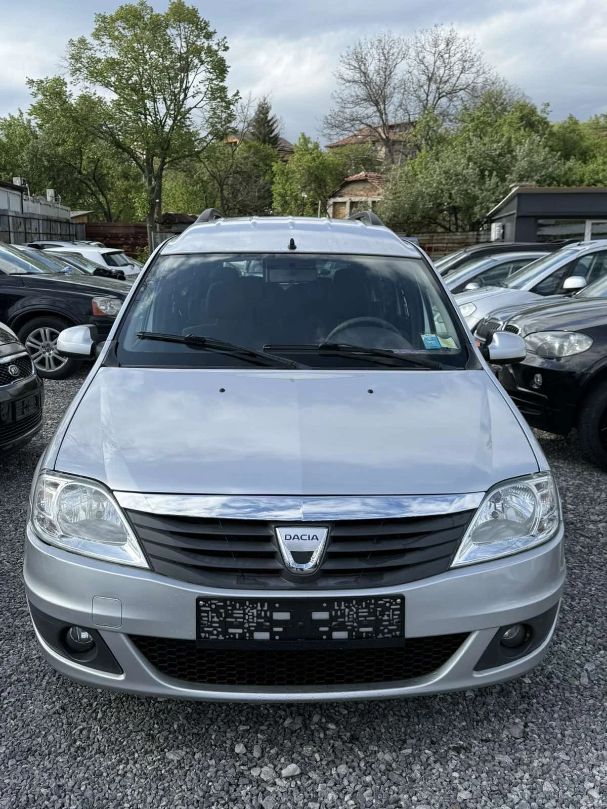Dacia Logan