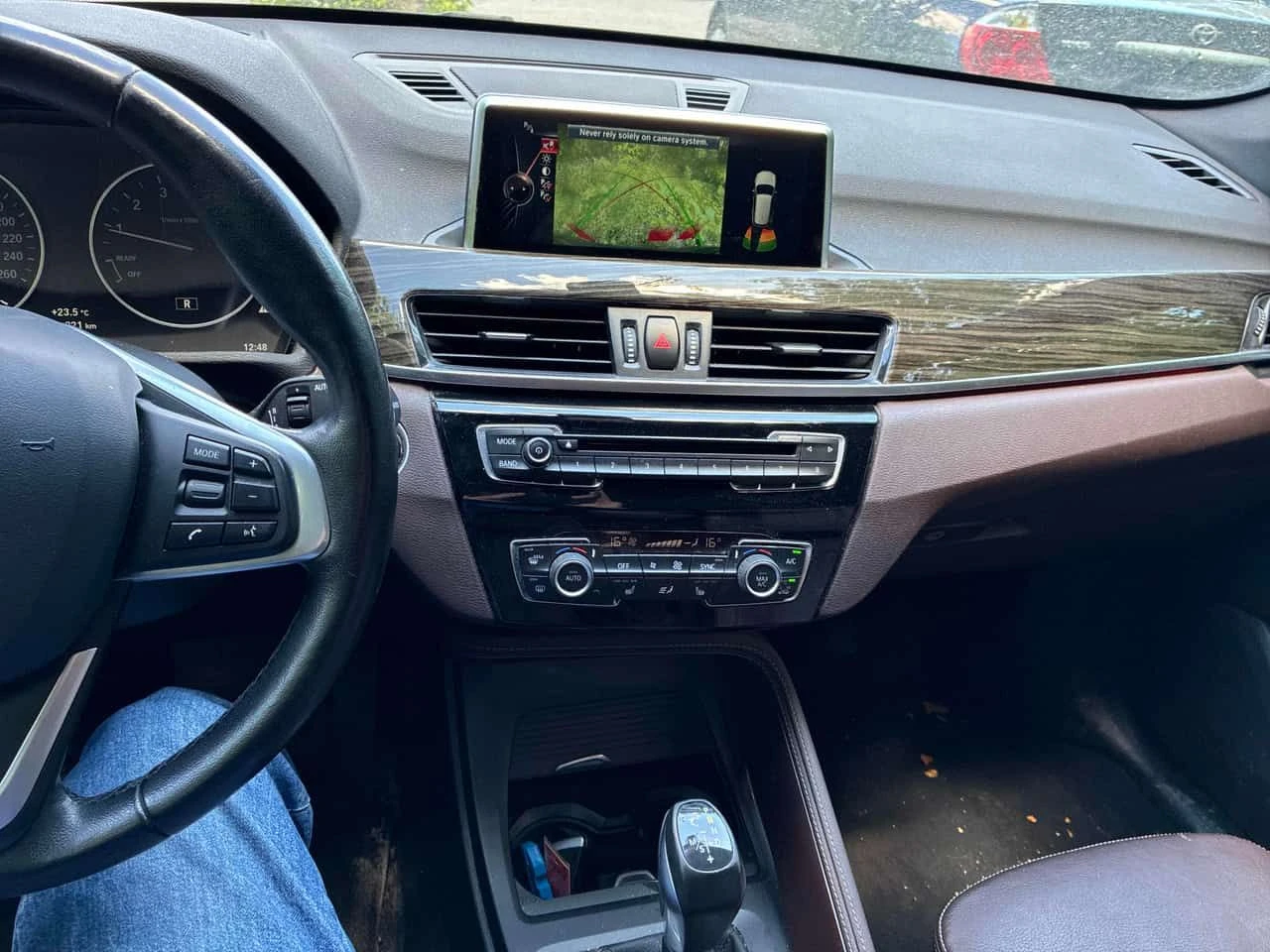 BMW X1 * xDrive28i * CARFAX * ��� ������������ ������ | Mobile.bg � ����������� 9