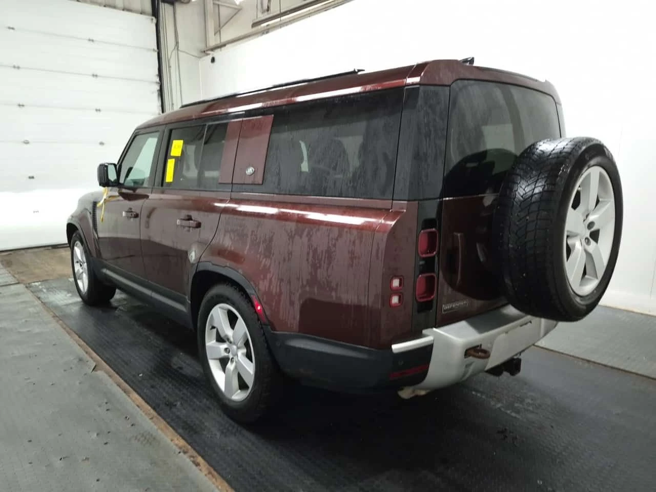 Land Rover Defender * First Edition * ПАНОРАМА* КАМЕРА* , снимка 4 - Автомобили и джипове - 54776520