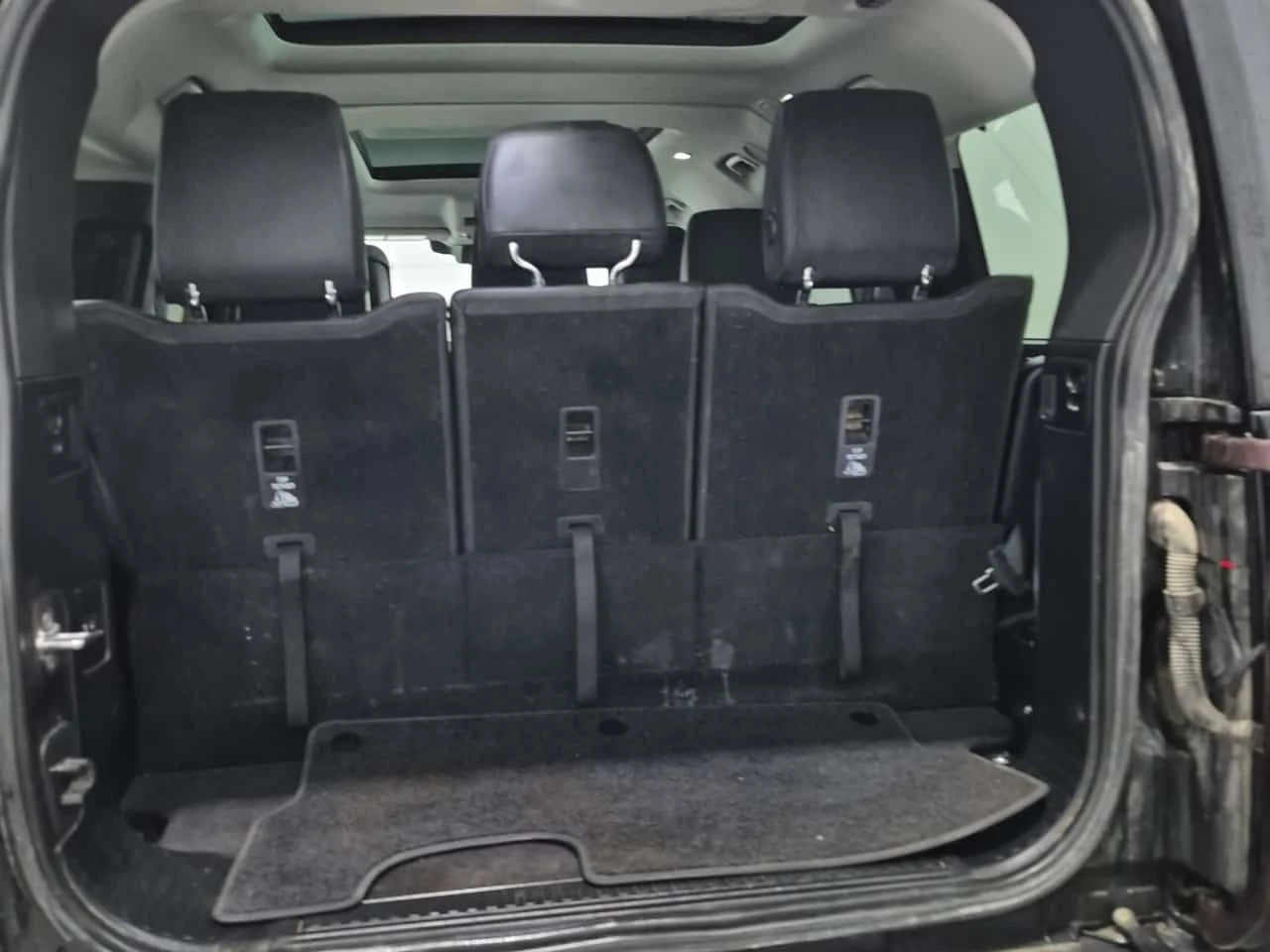 Land Rover Defender * First Edition * ПАНОРАМА* КАМЕРА* , снимка 15 - Автомобили и джипове - 54776520