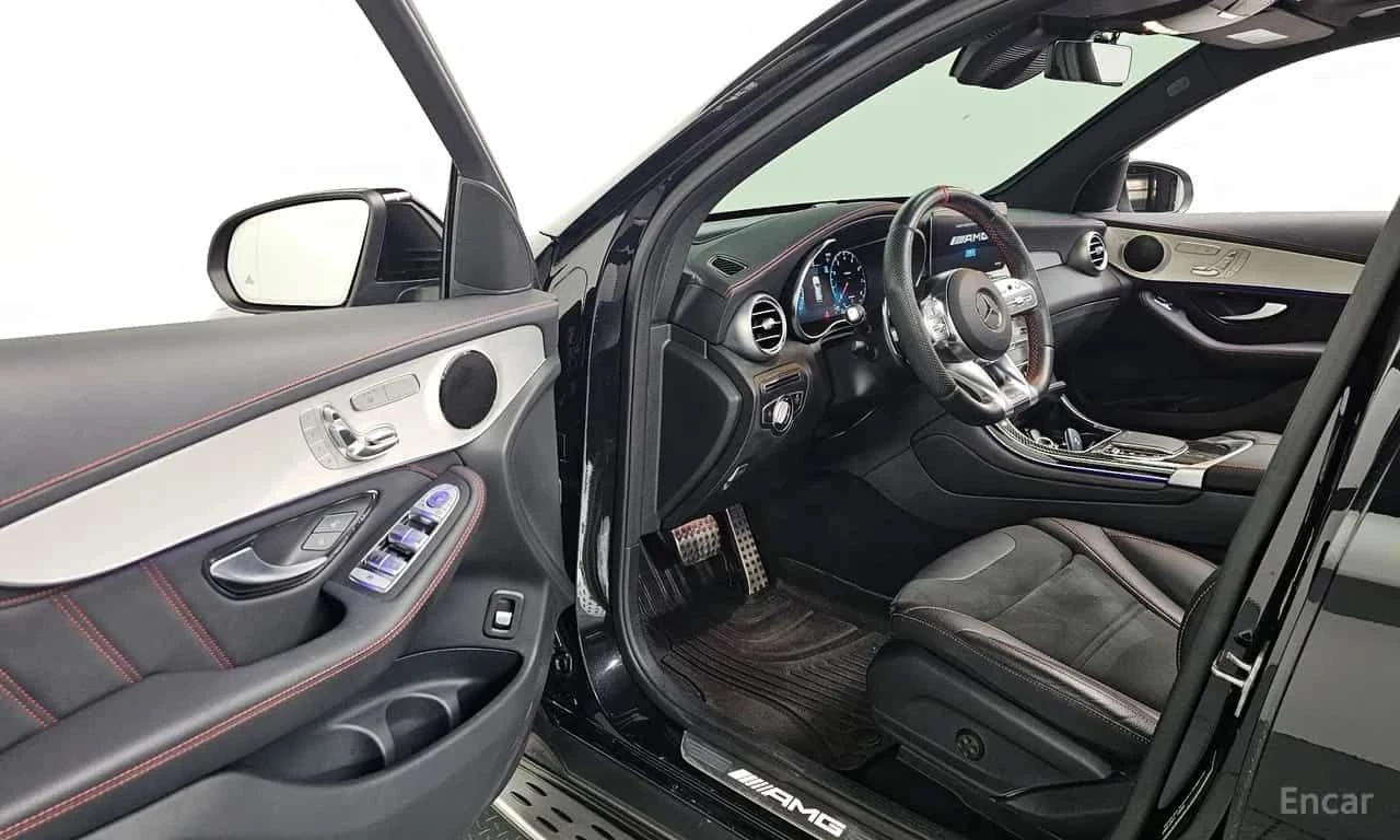 Mercedes-Benz GLC 43 AMG  4MATIC * ОПЦИЯ ЗА ФИНАНСИРАНЕ, снимка 11 - Автомобили и джипове - 55569604