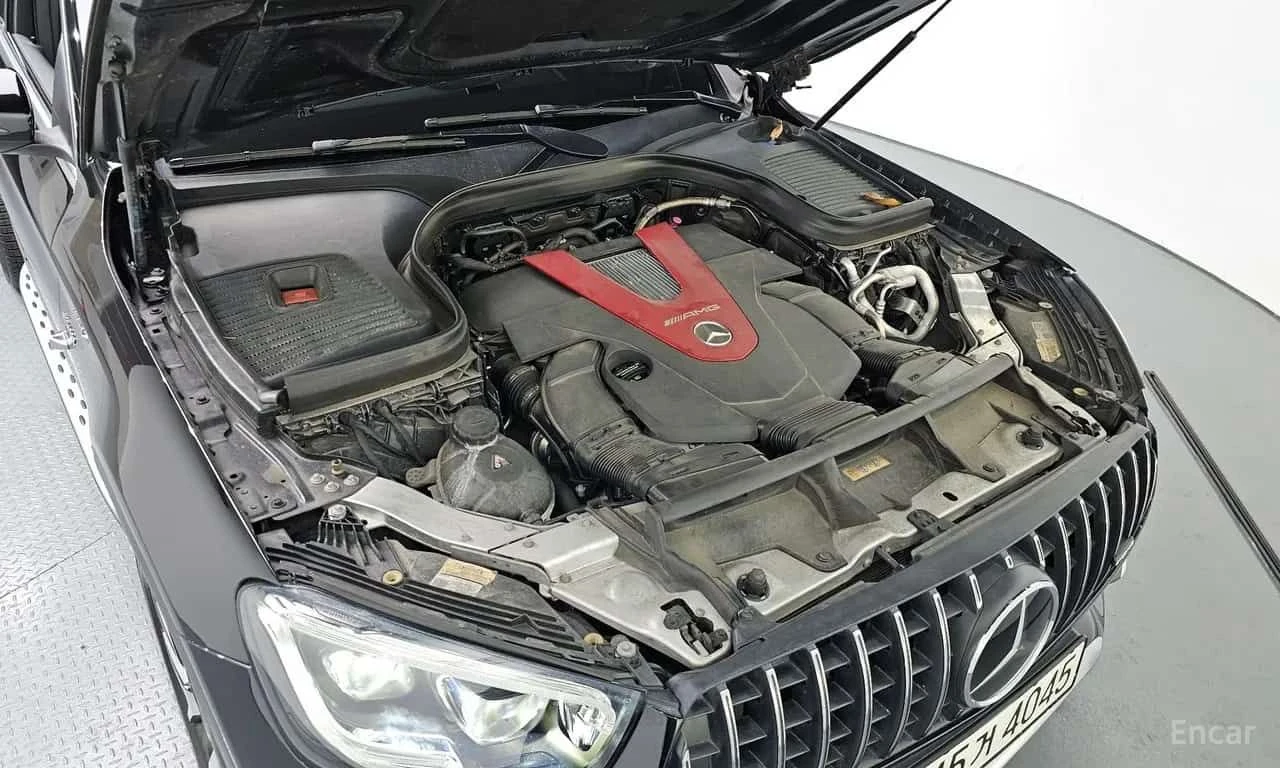 Mercedes-Benz GLC 43 AMG  4MATIC * ОПЦИЯ ЗА ФИНАНСИРАНЕ, снимка 6 - Автомобили и джипове - 55569604