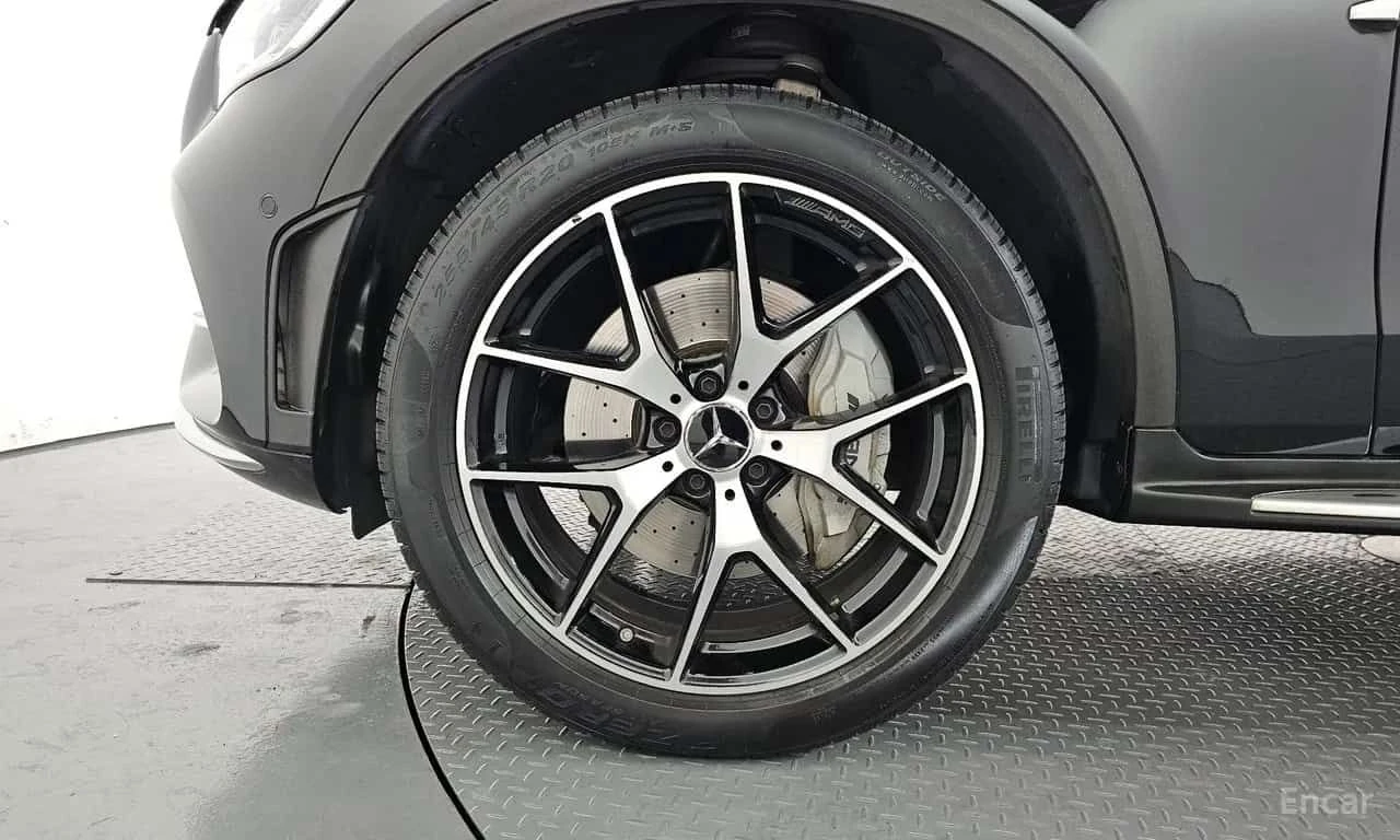 Mercedes-Benz GLC 43 AMG  4MATIC * ОПЦИЯ ЗА ФИНАНСИРАНЕ, снимка 5 - Автомобили и джипове - 55569604