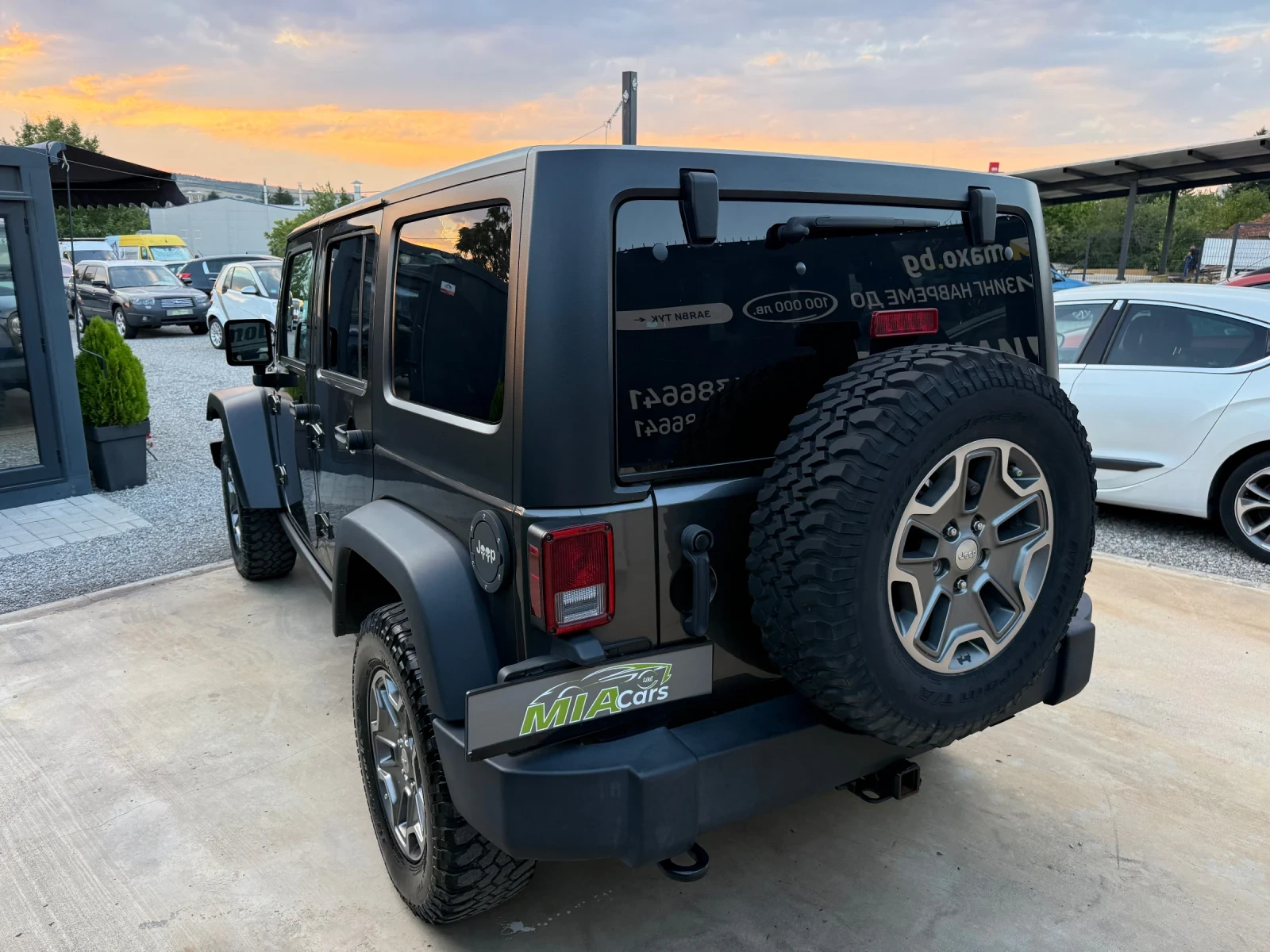 Jeep Wrangler 3.6/285к.с/РЪЧНИ СКОРОСТИ* RUBICON* 63000Km, снимка 3 - Автомобили и джипове - 55753965