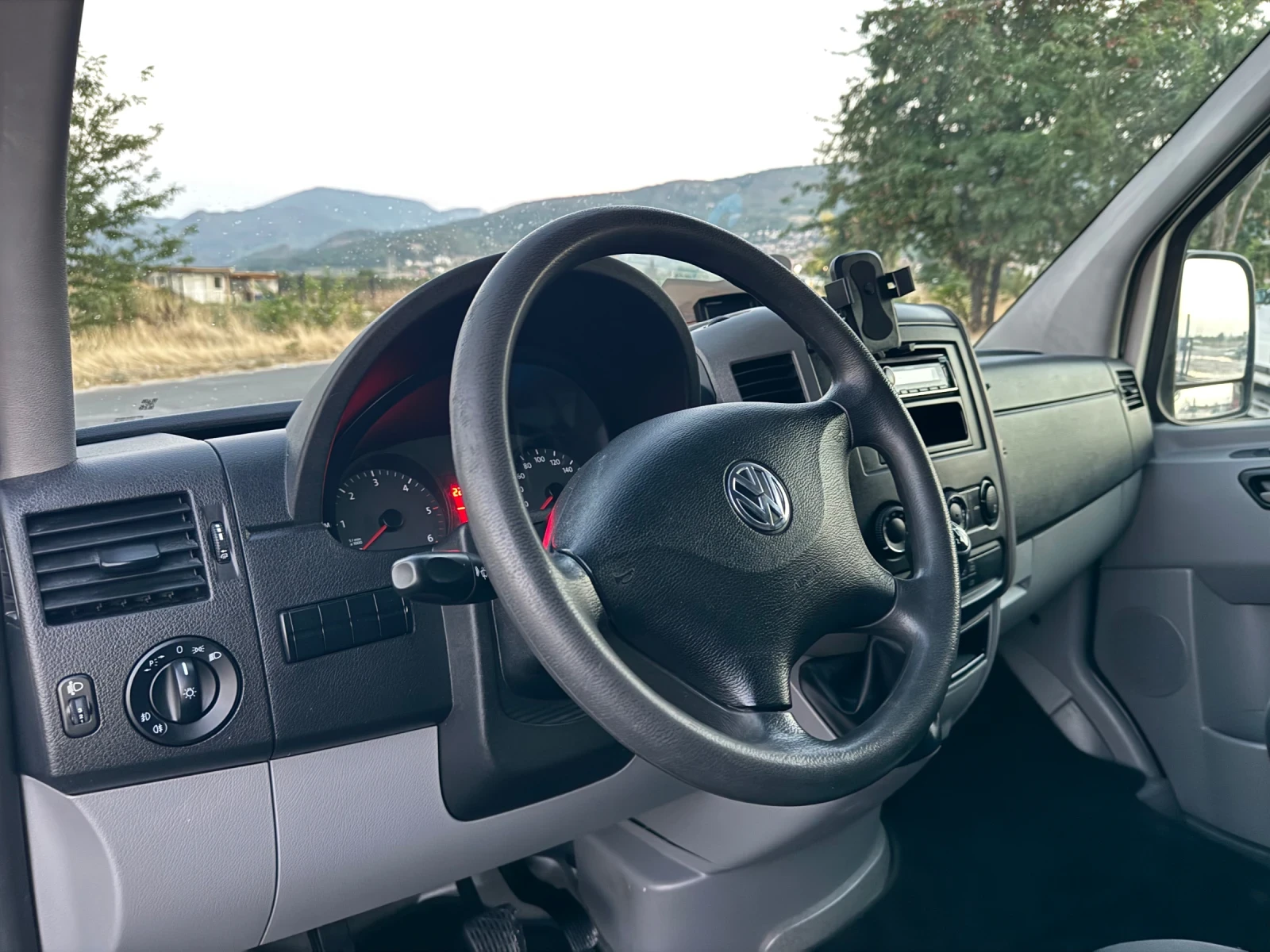 VW Crafter 2.0 TDI, снимка 10 - Бусове и автобуси - 55905927